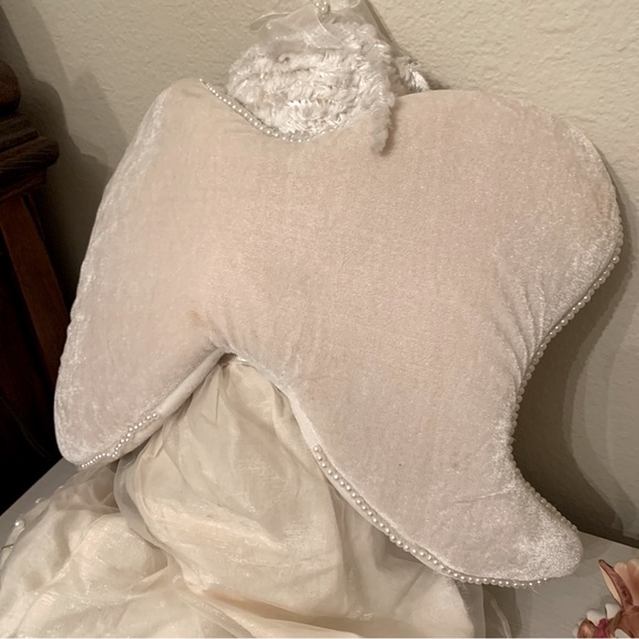 Soft Sculpture Angel Doll Christmas - Picture 4 of 10